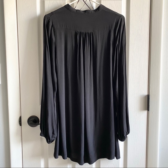 Maddy K Black Bow Tie Neck Lace Up Long Sleeve Blouse Size Small - Picture 3 of 5